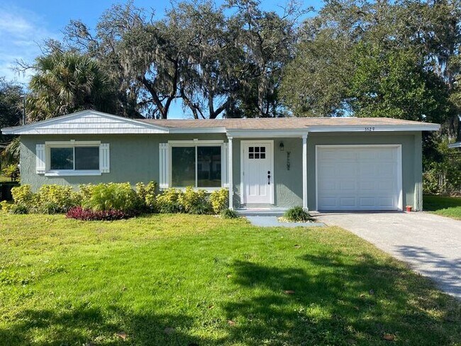 Building Photo - 5529 Magnolia Way