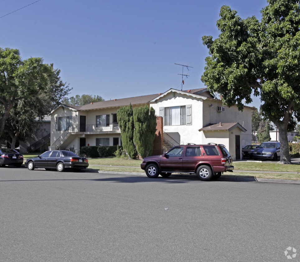 12592 Shelley Dr, Garden Grove, CA 92840 Apartments in Garden Grove