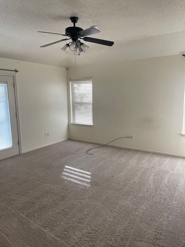 Foto del edificio - Spacious Duplex