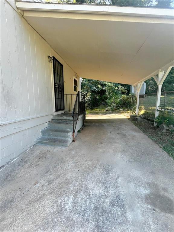 Building Photo - 1086 Natham Dr SE