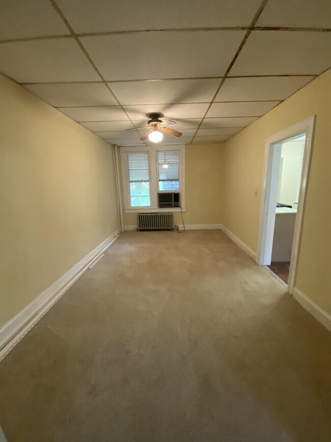 Foto del edificio - 506 Lyndhurst St