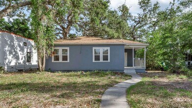 Building Photo - 3060 21st Ave S