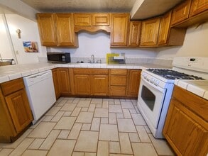 Building Photo - 6781 S 2300 E