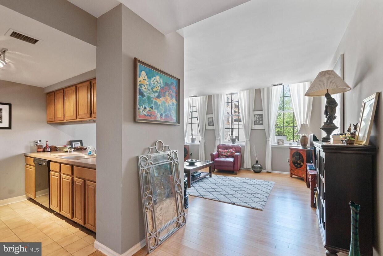 Foto principal - 130-36 N Bread St