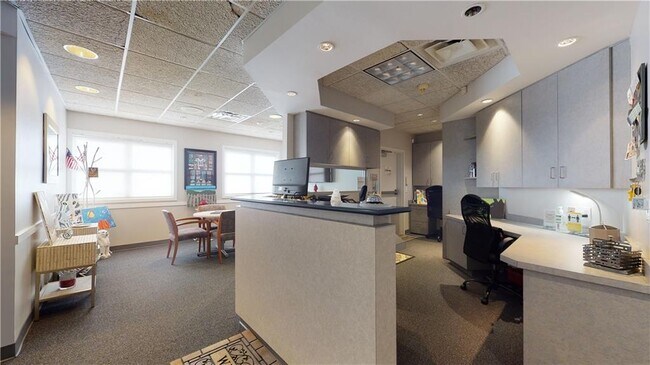 Foto del edificio - 320 Phillips St