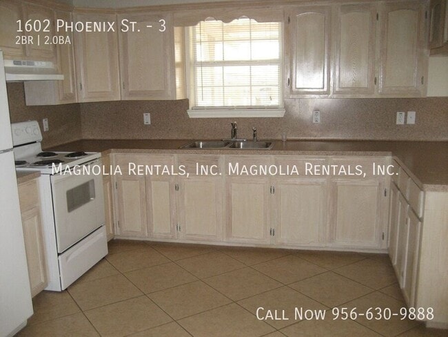 Foto del edificio - 1602 Phoenix St