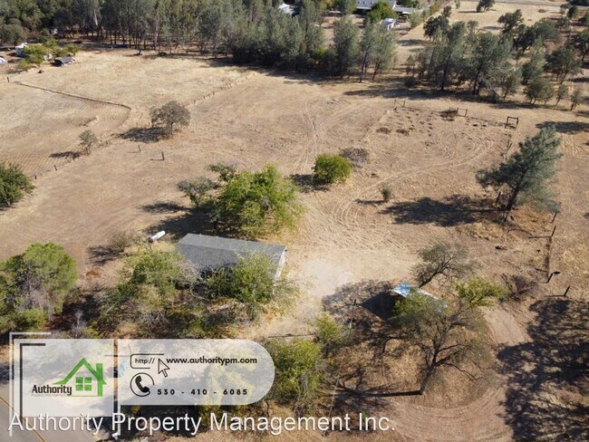 Foto del edificio - 3 br, 2 bath House - 17179 Fuzzy Lane