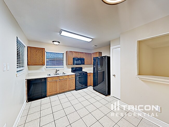 Foto del edificio - 4738 Black Rock St
