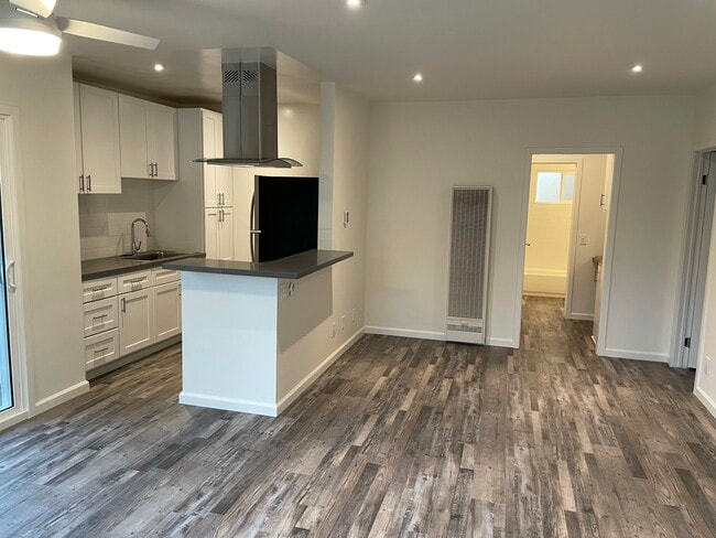 Kitchen/Dining from Living - 4032 Inglewood Blvd