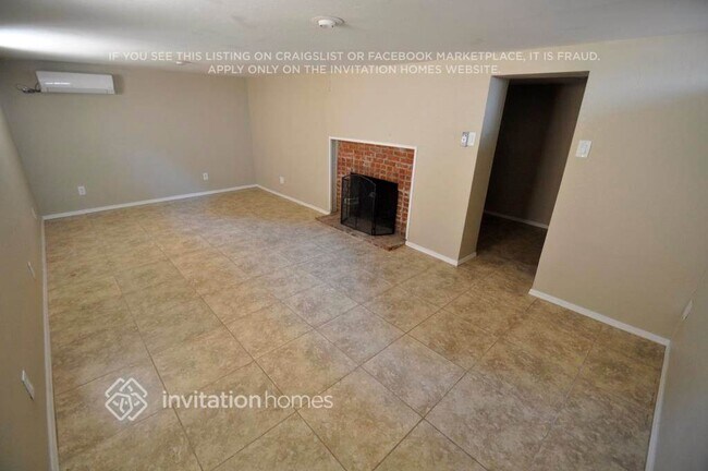 Foto del edificio - 806 E Amelia Ave