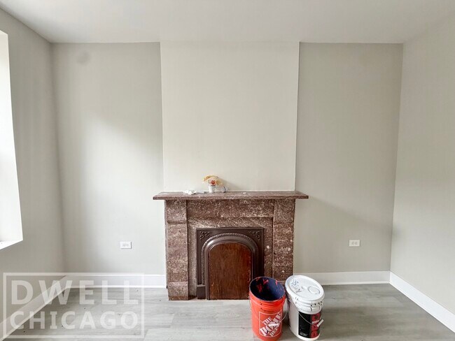 Foto del edificio - 1546 W Walton St
