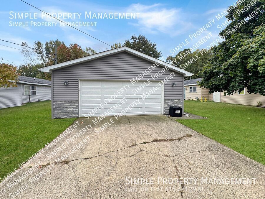 Primary Photo - 12979 Roughys Dr