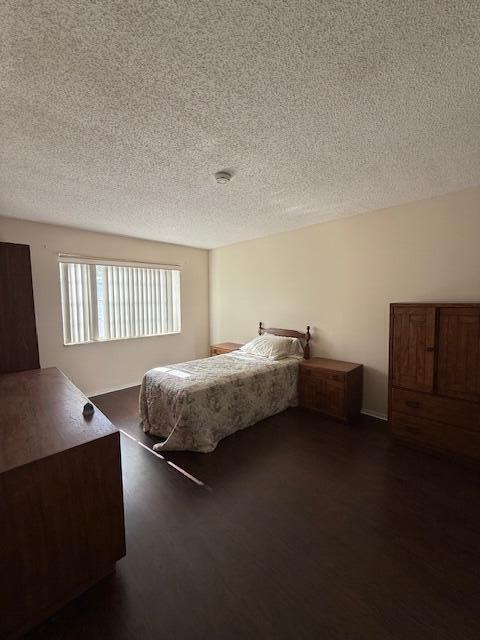 Foto del edificio - 321 Lake Evelyn Dr