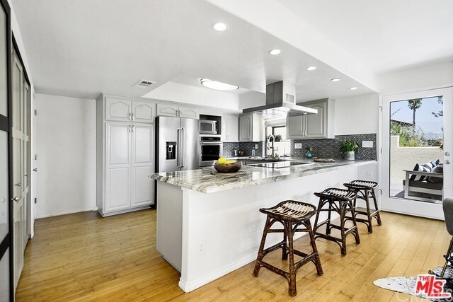 Building Photo - 4513 Sunnycrest Dr