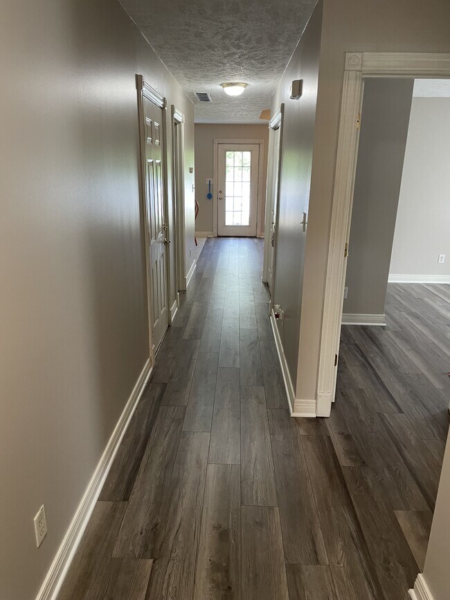 Foto del edificio - 7878 Andee Ln