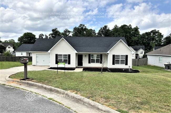 Building Photo - 2932 Ireton Pl