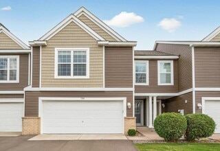 Building Photo - 7104 Merrimac Ln N