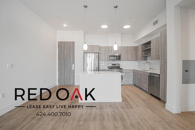 Foto del edificio - 1331 W 7th St