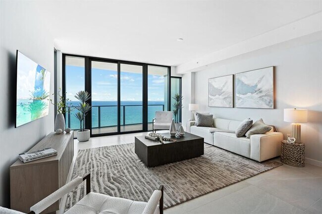 Foto del edificio - 1116 N Ocean Blvd