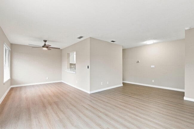 Building Photo - 1180 Carlton Ct