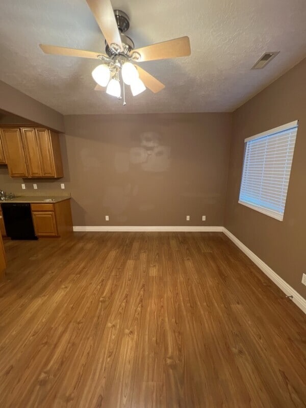 Building Photo - 829 W 350 N