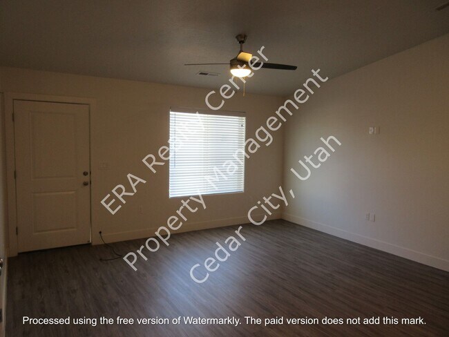 Foto del edificio - 2154 N 550 W