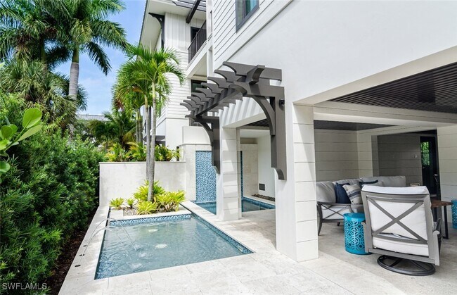 Foto del edificio - 930 9th St S