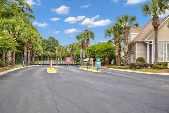 Foto del edificio - 9734 Leyland Dr