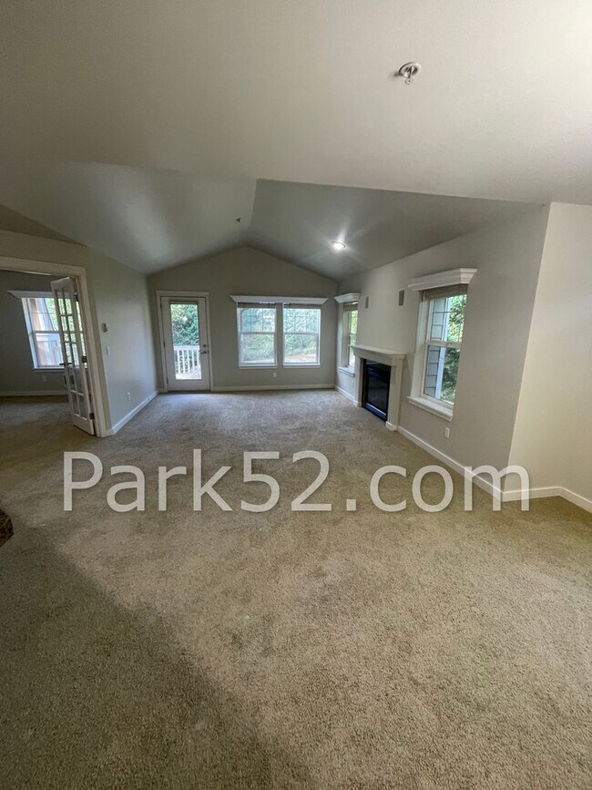 Foto del edificio - 3 Bedroom Condo in DuPont