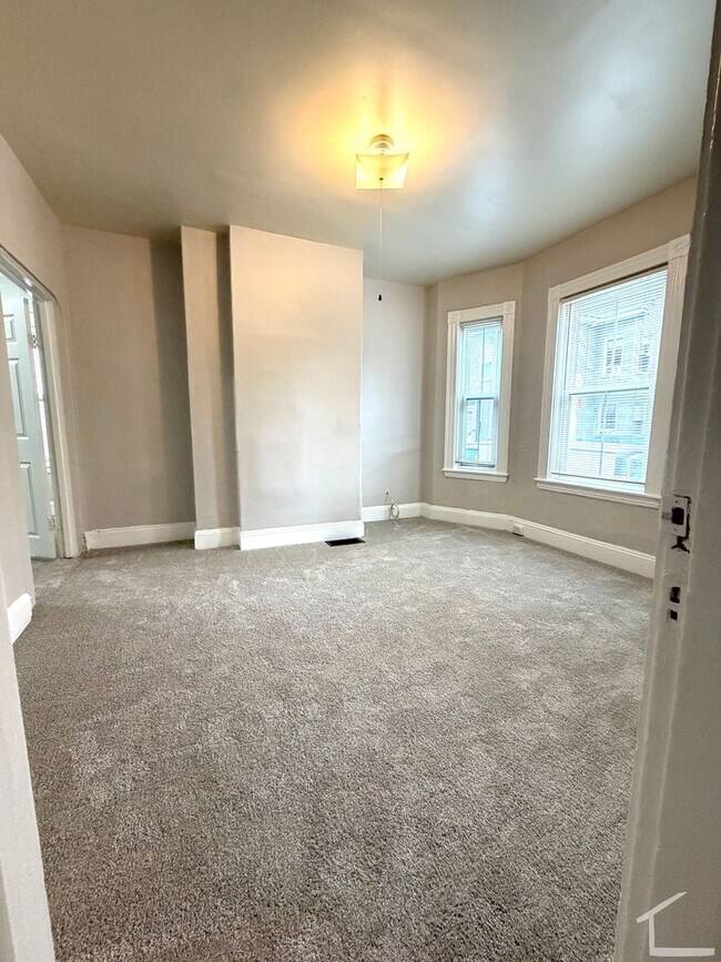 Foto del edificio - 8/1 NO FEE! Townhouse style 3BR near Boston Landing!