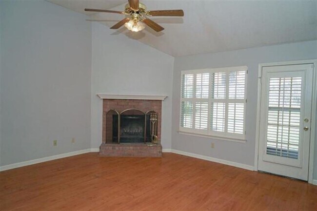 Foto del edificio - 7938 Anne's Cir