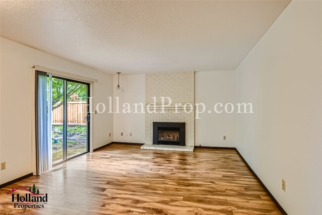 Building Photo - Amazing 3 bedroom home in East Bethany area