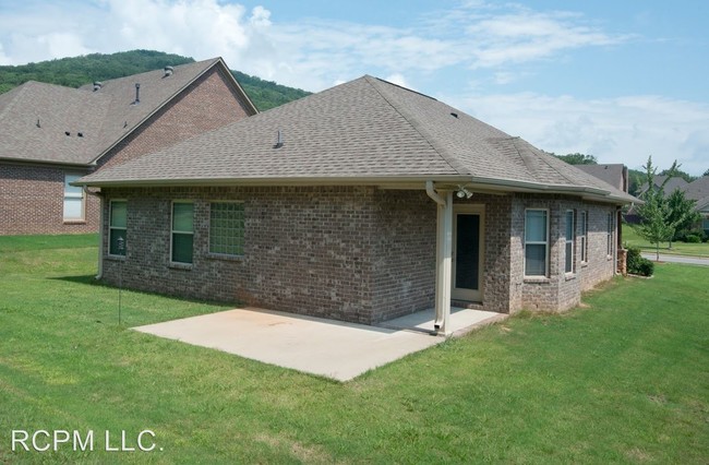 Building Photo - 3 br, 2 bath House - 2917 Magnolia Park SE