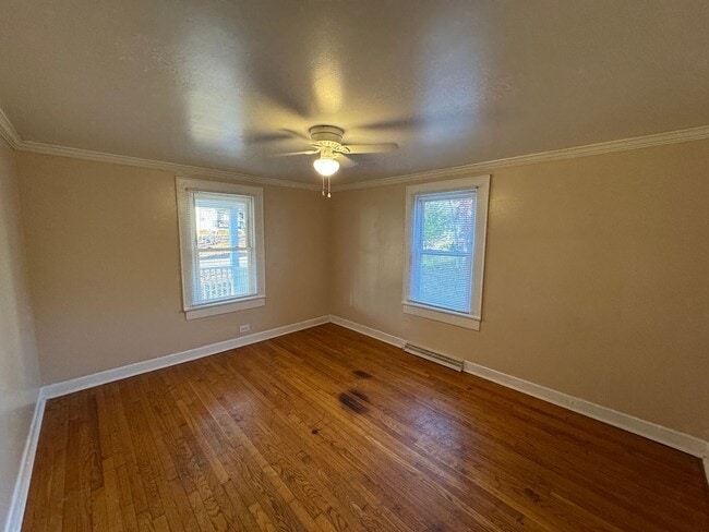 Foto del edificio - Statesville Downtown - 2BR/1BA