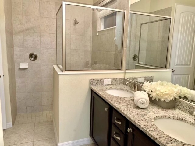 Foto del edificio - 13874 Summerport Trail Loop
