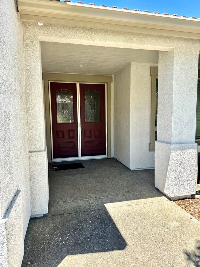 Foto del edificio - Springfield Home with a View - MUST BE 55 YEARS OF AGE