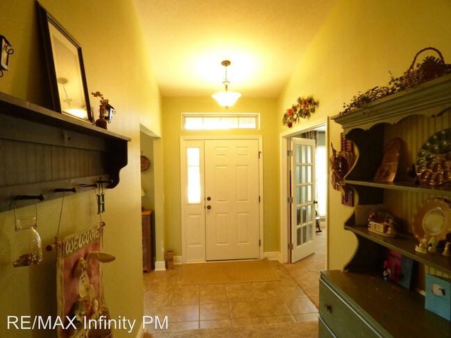 Foto del edificio - 3 br, 2 bath House - 5760 Mill Stream Way