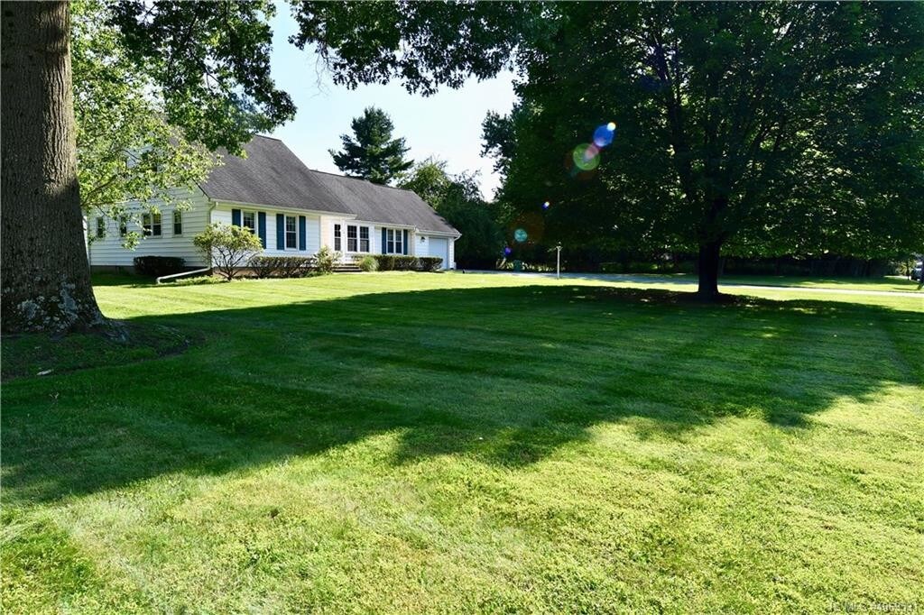 26 Morningside Dr, Pennington, NJ 08534 House for Rent in Pennington