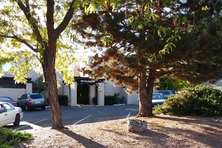 Peaceful neighborhood. - 415 S Marina St