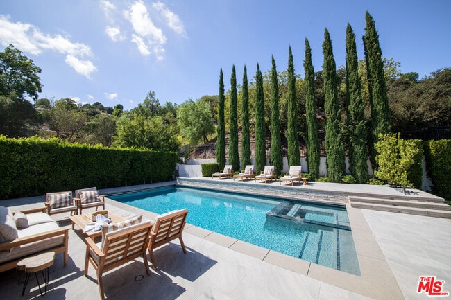 Building Photo - 3685 Benedict Canyon Ln