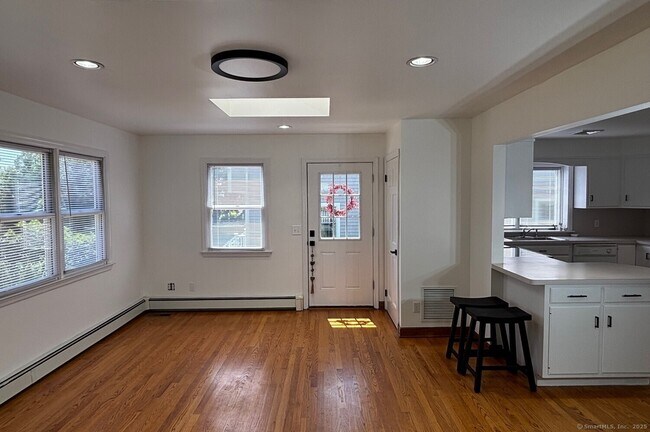 Building Photo - 29 Ridgeley St