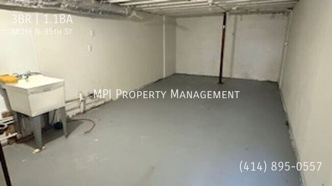 Foto del edificio - 8836 N 95th St