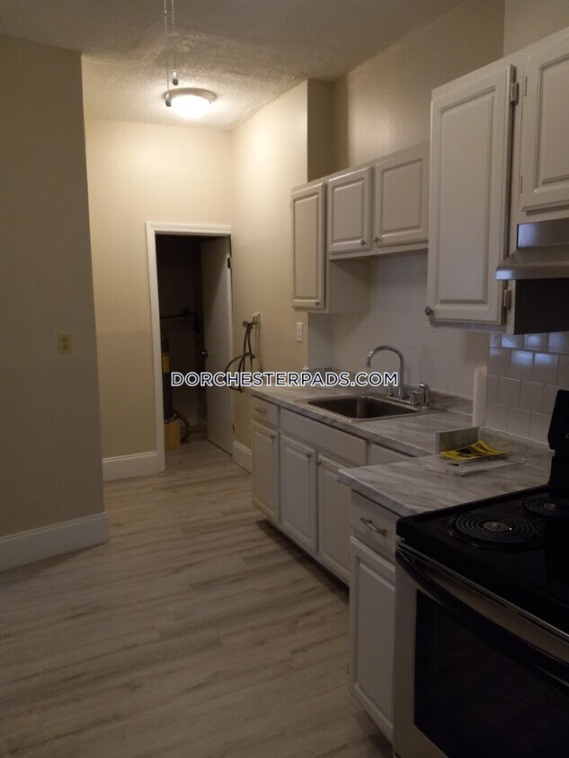 Foto principal - 338 Blue Hill Avenue