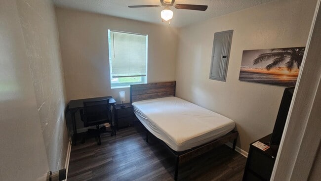 Photo - 1627 Wofford Ave Apartment