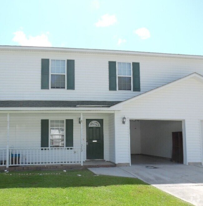 The Stables at Horse Creek Farms Apartments for Rent Jacksonville, NC 5 Rentals