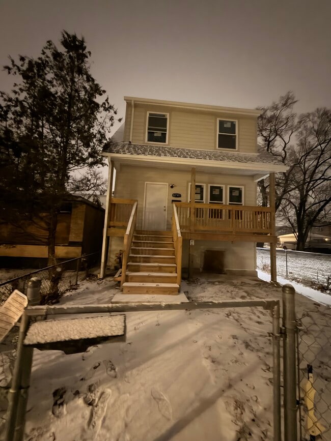 Building Photo - 6741 S Bishop St