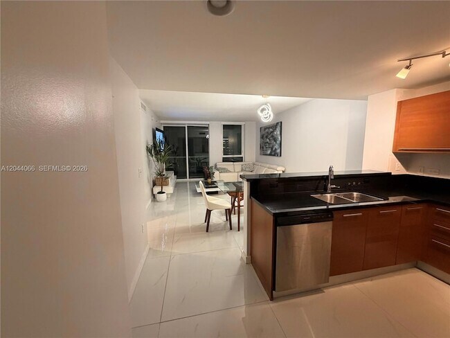 Foto del edificio - 253 NE 2nd St