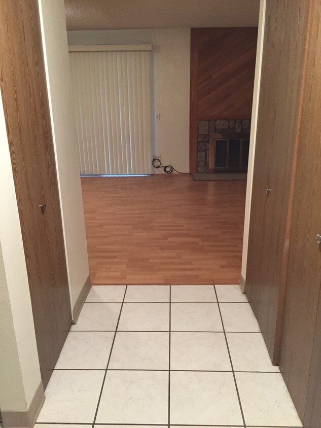 13992 E Stanford Cir Unit M7, Aurora, CO 80015 Condo for Rent in