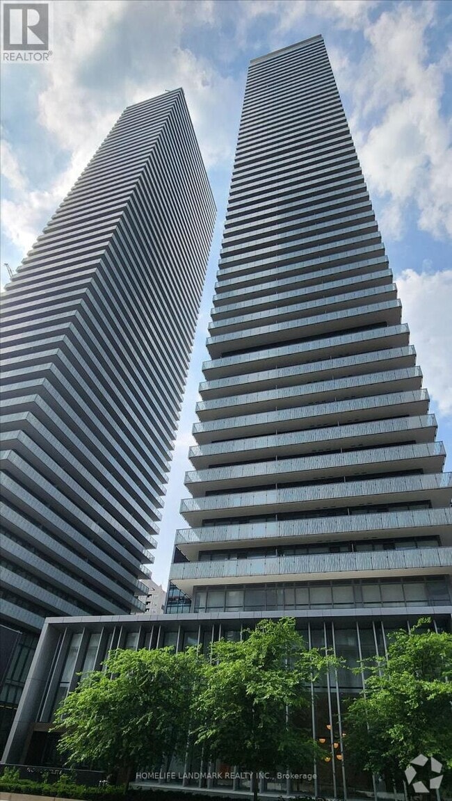 Building Photo - 50A-2550 Charles St E
