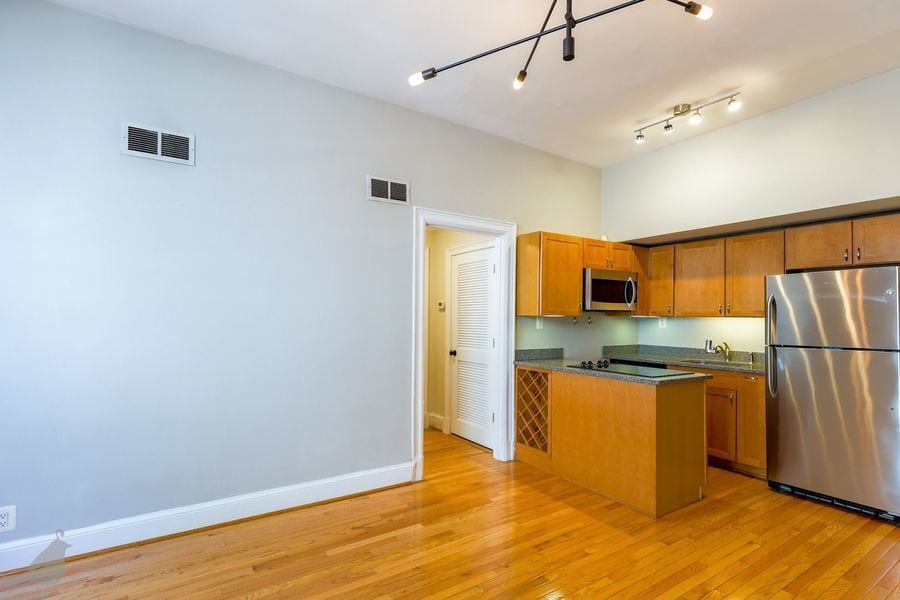 Primary Photo - Charming Condo in the Heart of the City!